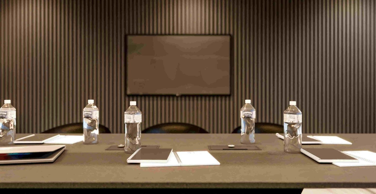 booking-header