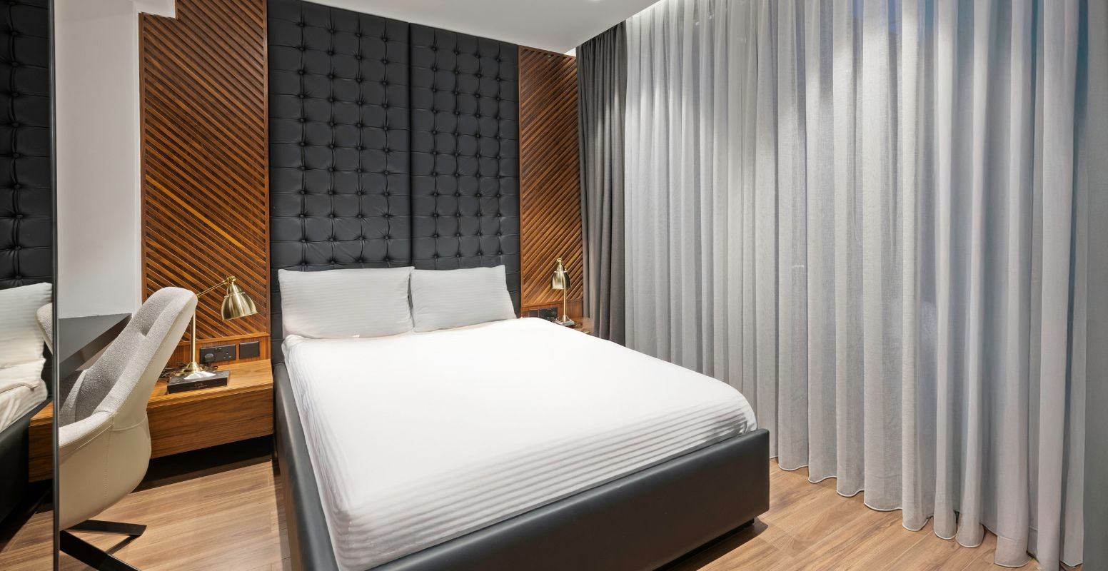 booking-header